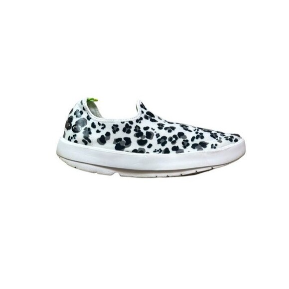 OOFOS Shoes - Oofos OOmg Snow Leopard Print Women Size 9 EU 40 Recovery Comfort Slip On Shoes